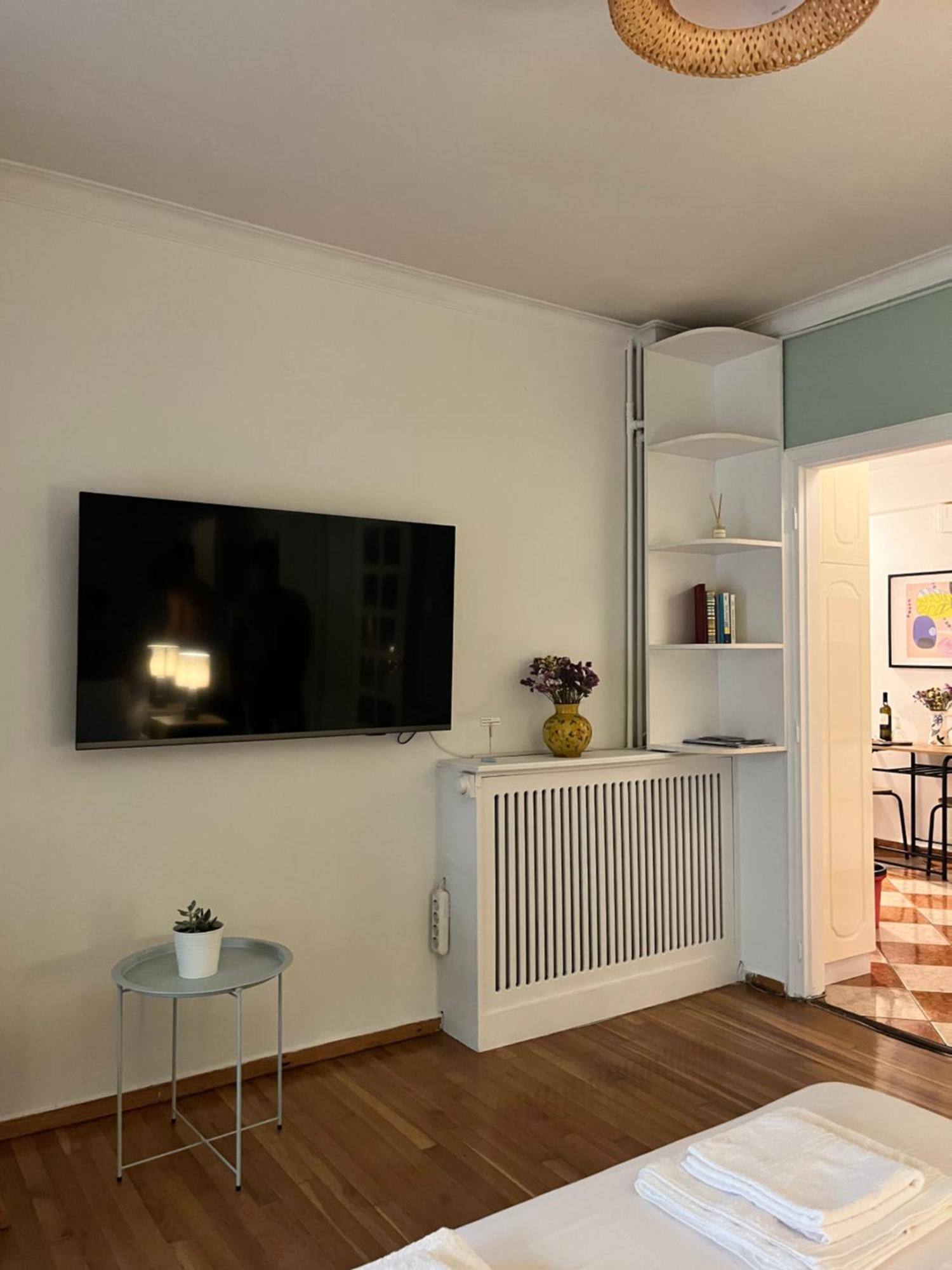Quiet Apartment With Garden View In Kolonaki Афіни Екстер'єр фото